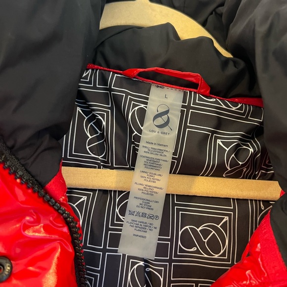 Red Puffer Vest - Picture 5 of 7